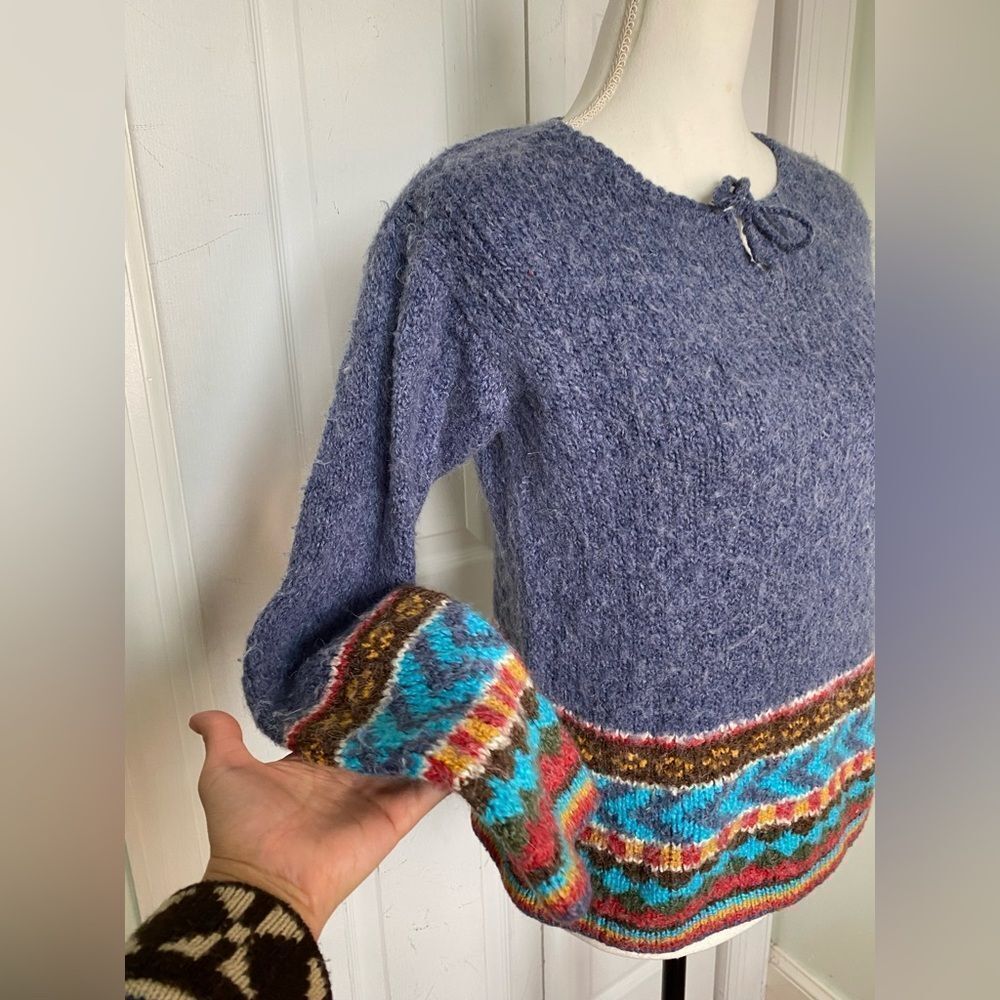 American South Side Peruvian Sweater - Picture 3 of 6